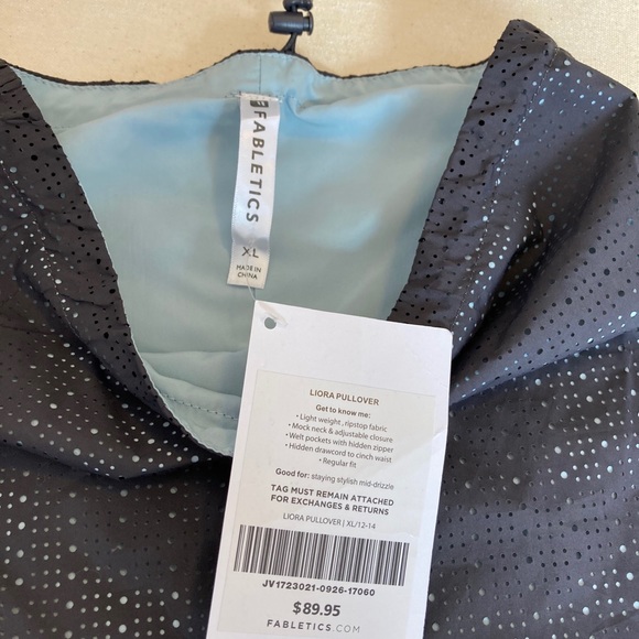 Fabletics Liora pullover size XL NWT - Picture 8 of 13